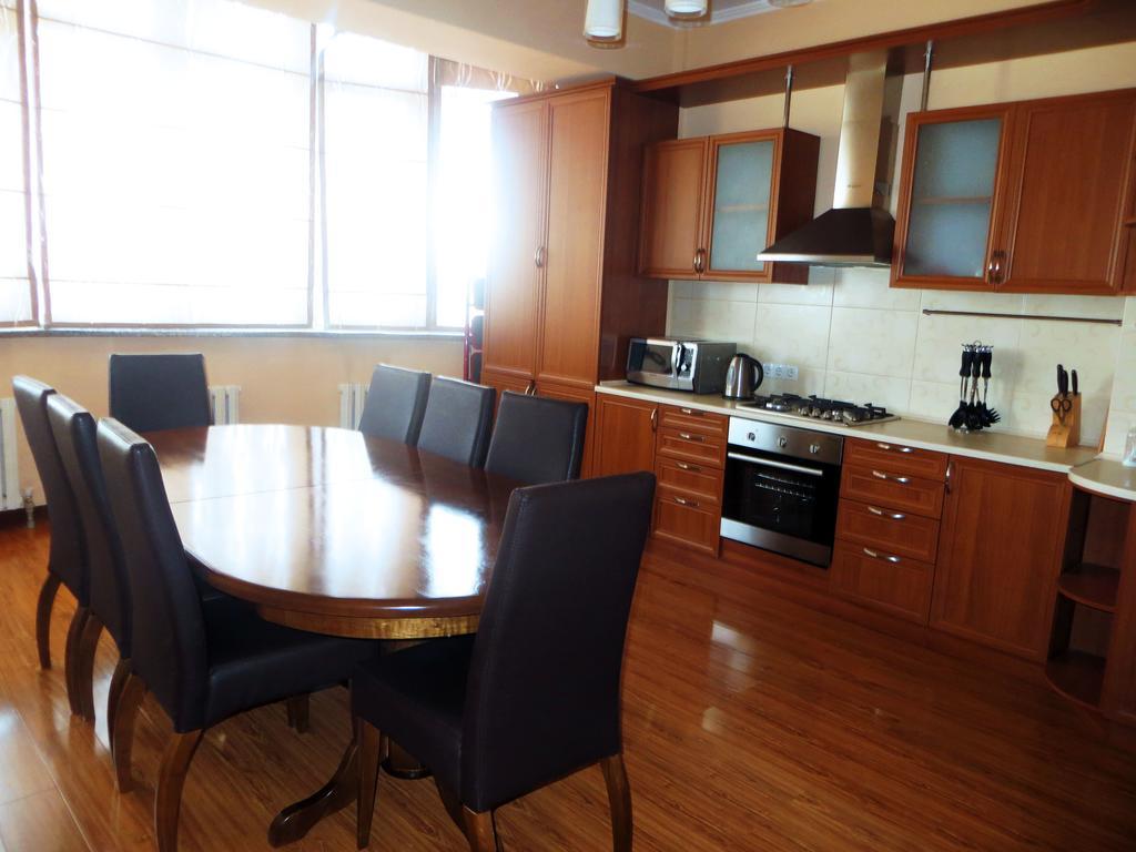 Bishkek House Apartament Luaran gambar